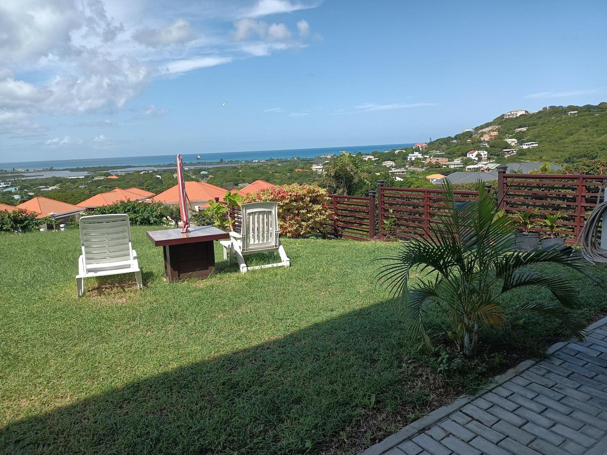 Holiday Home Belvedere Dickenson Bay Szoba fotó